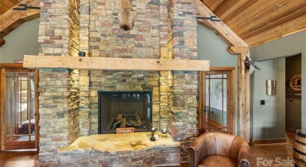 Commercial - Commercial/Retail - Denver, North Carolina, United States - United States