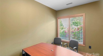 Commercial - Commercial/Retail - Denver, North Carolina, United States - United States