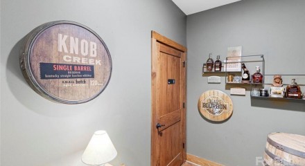 Commercial - Commercial/Retail - Denver, North Carolina, United States - United States