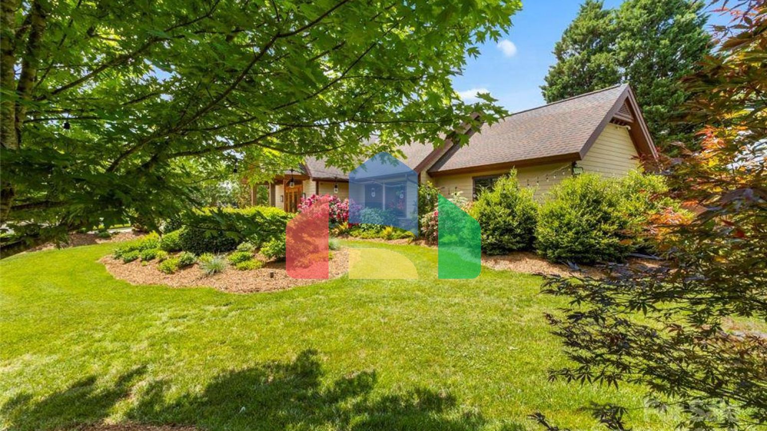 Commercial - Commercial/Retail - Denver, North Carolina, United States - United States