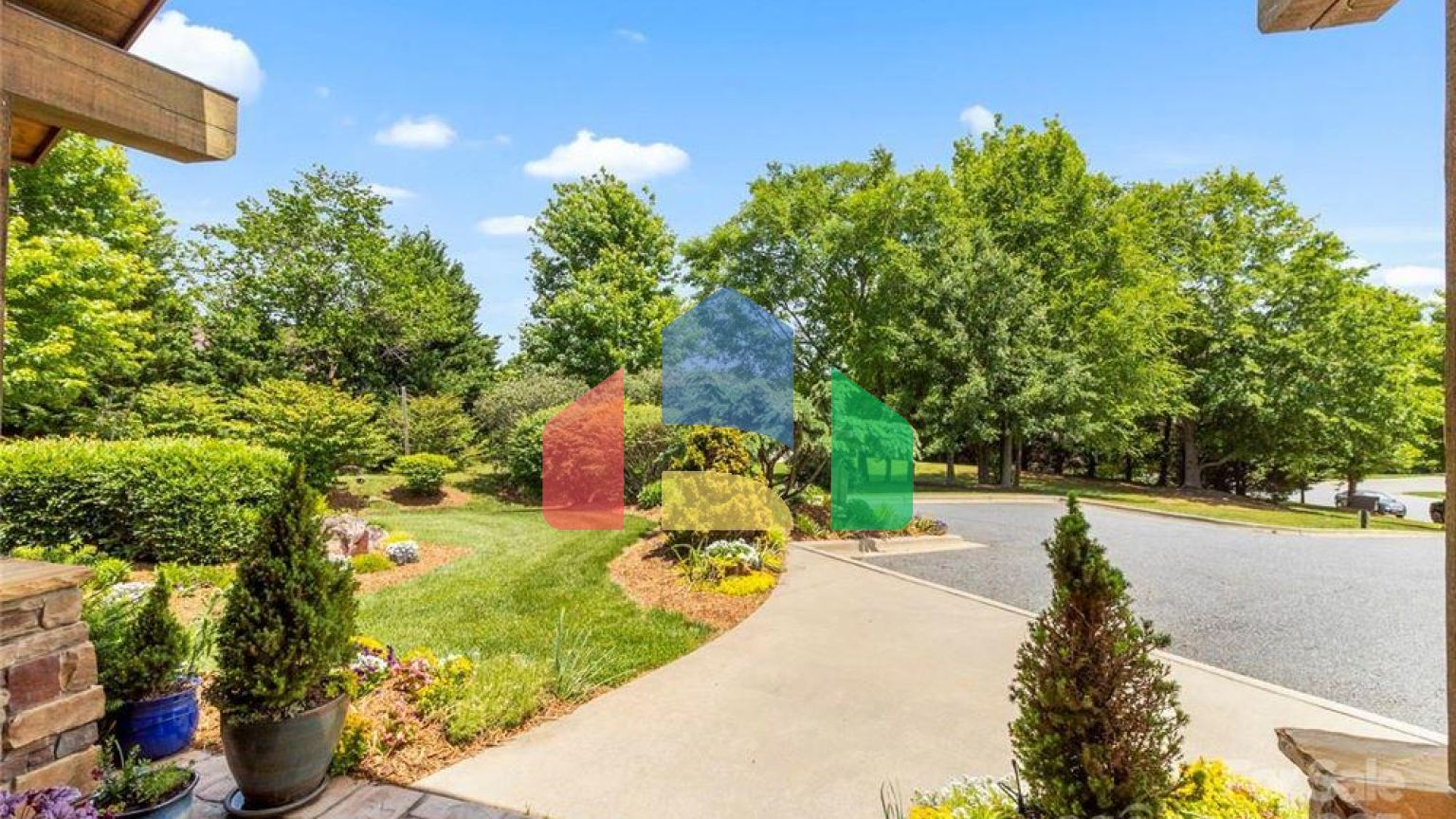 Commercial - Commercial/Retail - Denver, North Carolina, United States - United States