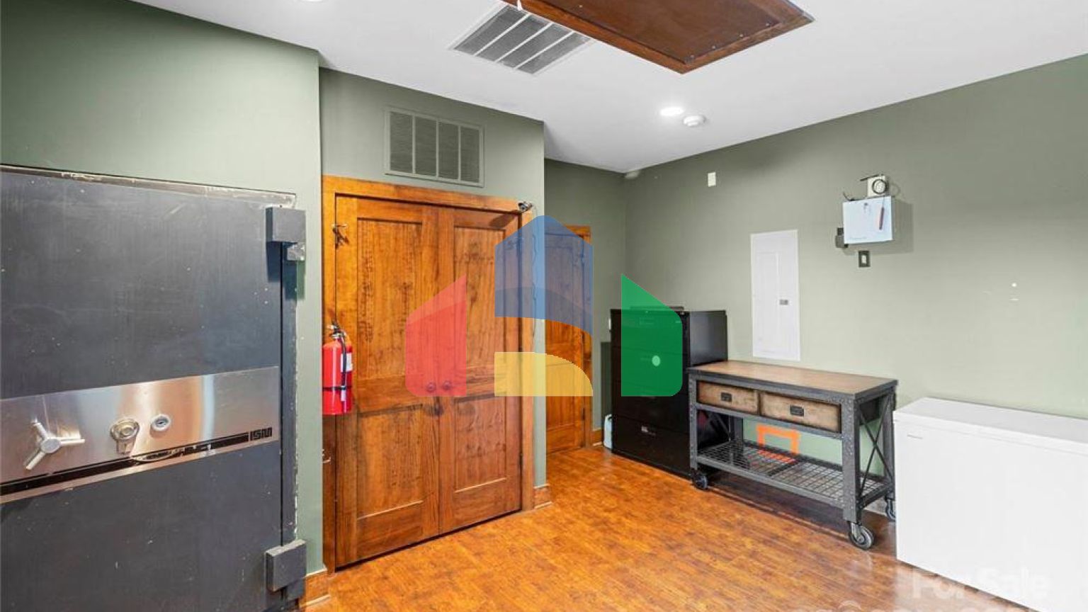 Commercial - Commercial/Retail - Denver, North Carolina, United States - United States