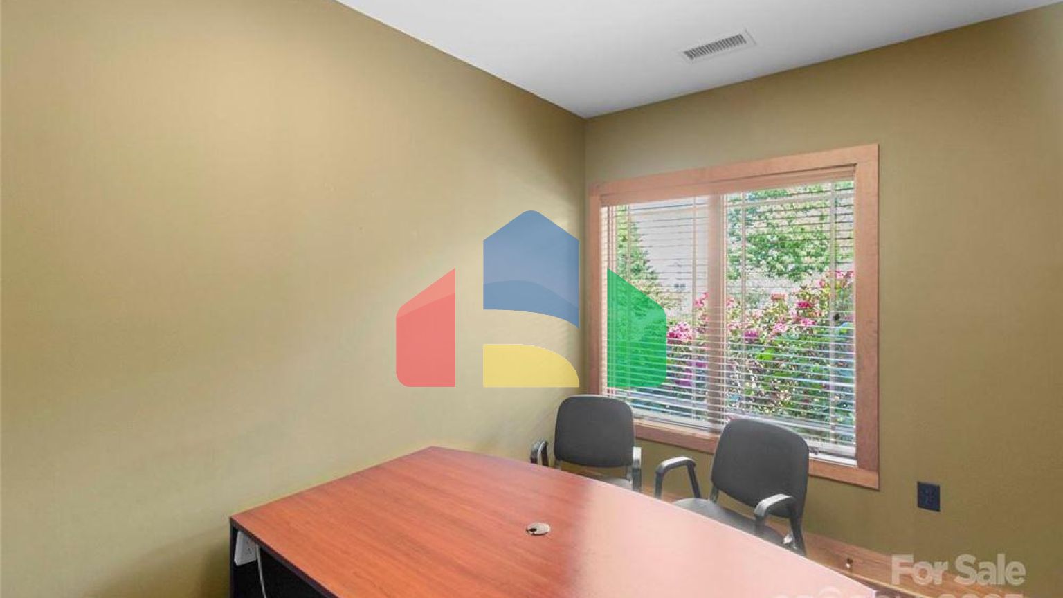 Commercial - Commercial/Retail - Denver, North Carolina, United States - United States