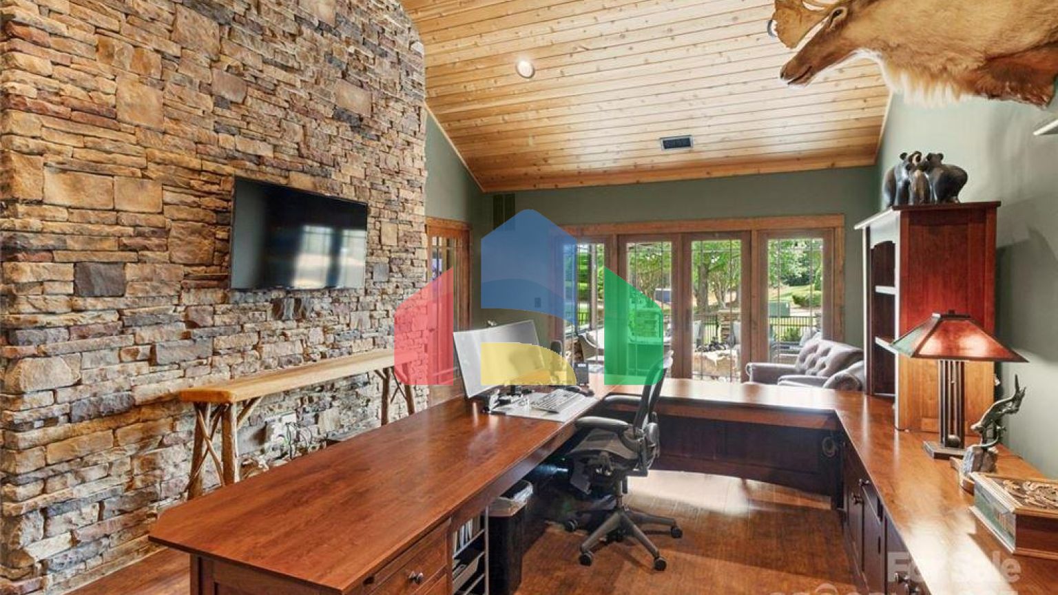 Commercial - Commercial/Retail - Denver, North Carolina, United States - United States