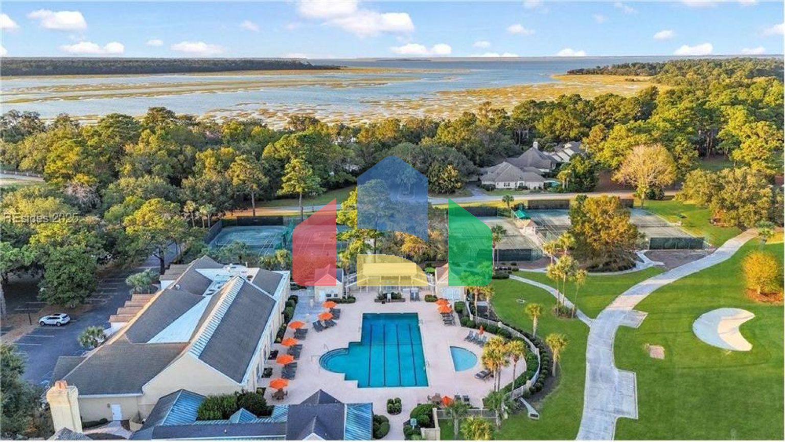 Residential - Condo/Apartment - Hilton Head Island, South Carolina, United States - United States