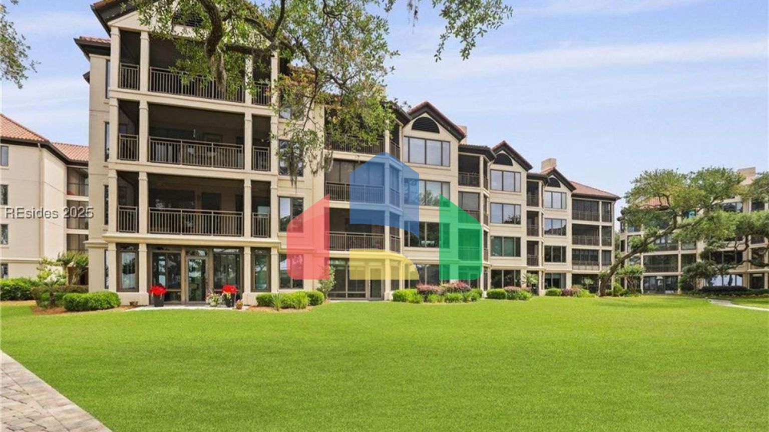 Residential - Condo/Apartment - Hilton Head Island, South Carolina, United States - United States