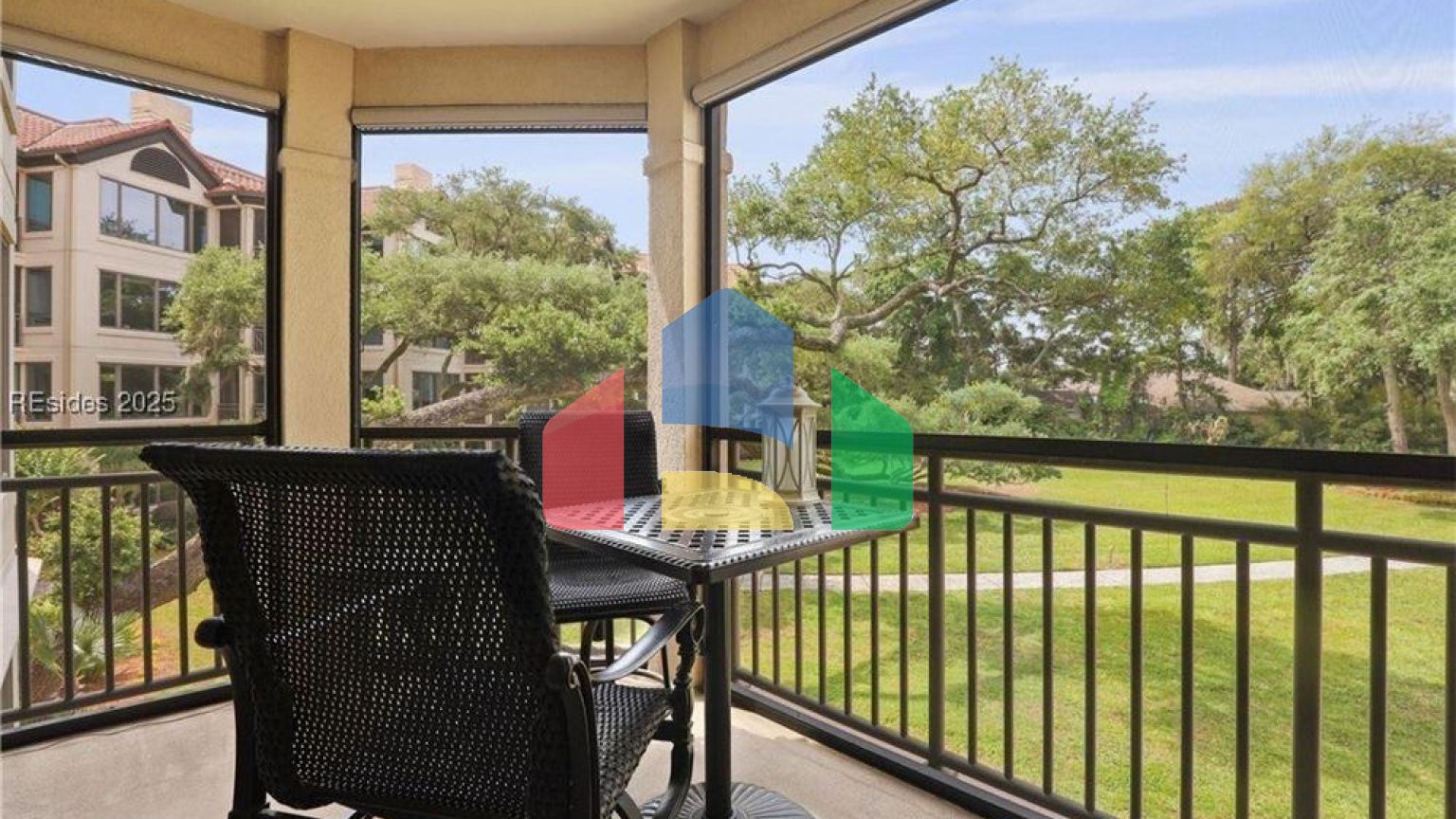 Residential - Condo/Apartment - Hilton Head Island, South Carolina, United States - United States