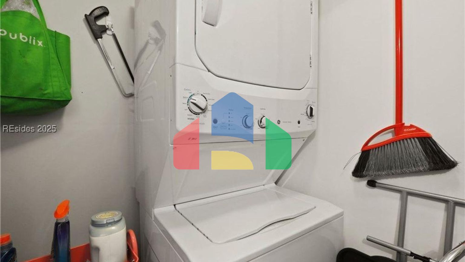 Residential - Condo/Apartment - Hilton Head Island, South Carolina, United States - United States