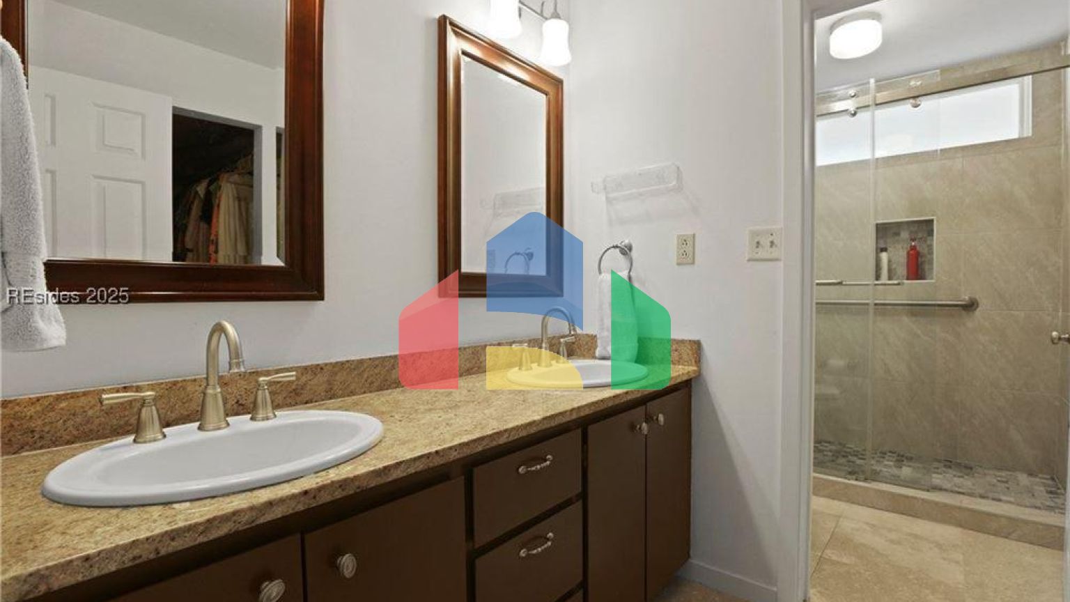 Residential - Condo/Apartment - Hilton Head Island, South Carolina, United States - United States