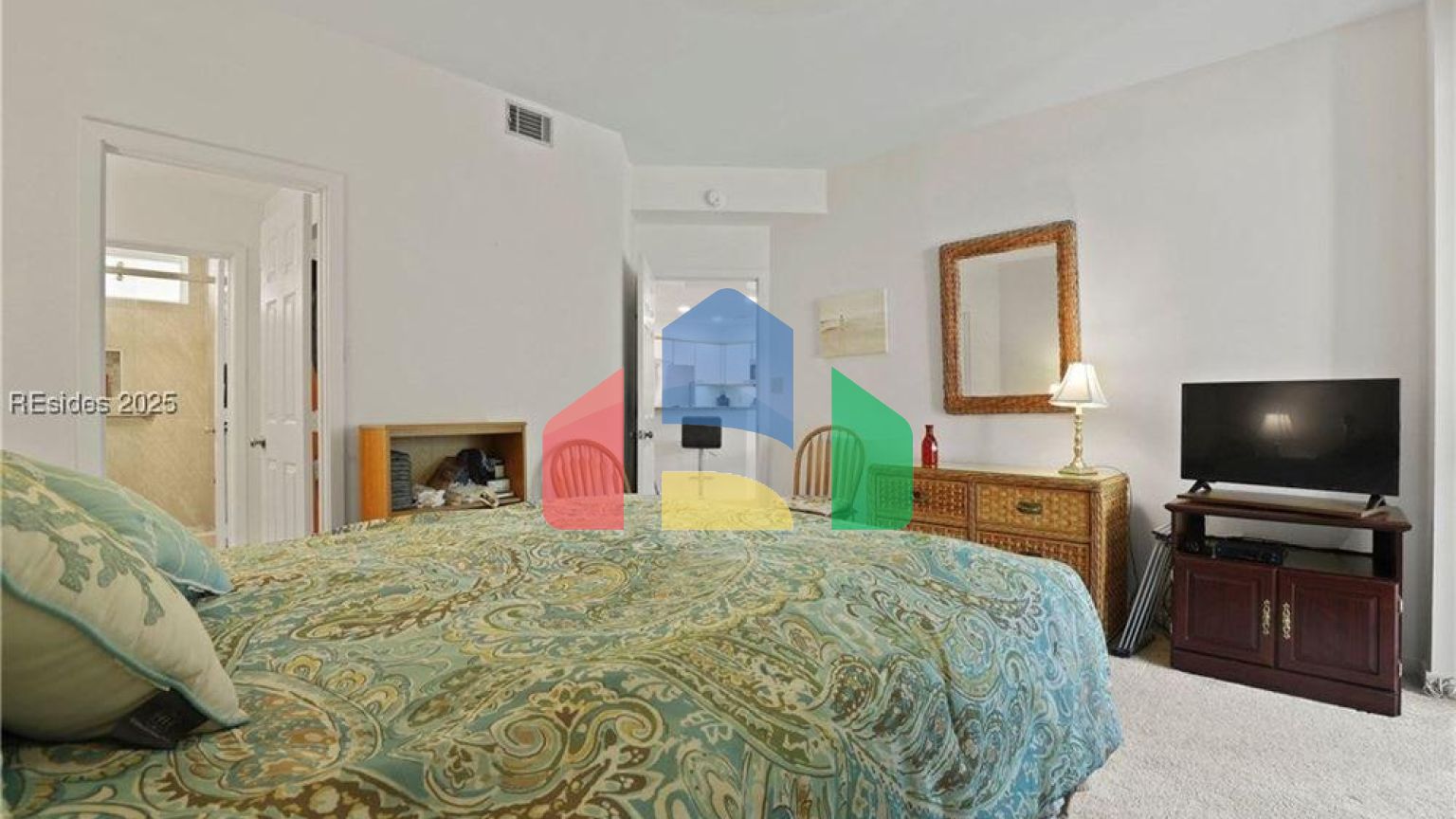 Residential - Condo/Apartment - Hilton Head Island, South Carolina, United States - United States