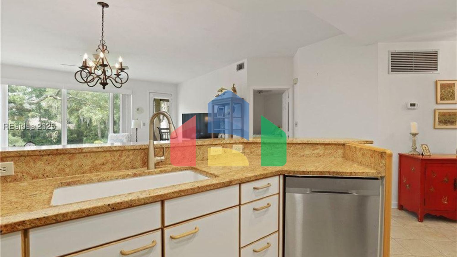 Residential - Condo/Apartment - Hilton Head Island, South Carolina, United States - United States