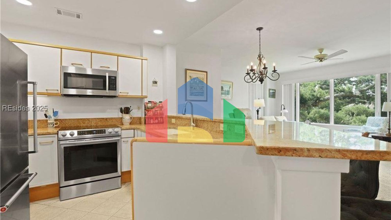 Residential - Condo/Apartment - Hilton Head Island, South Carolina, United States - United States