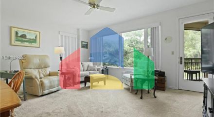 Residential - Condo/Apartment - Hilton Head Island, South Carolina, United States - United States