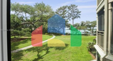 Residential - Condo/Apartment - Hilton Head Island, South Carolina, United States - United States