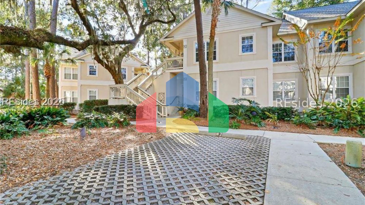 Residential - Condo/Apartment - Hilton Head Island, South Carolina, United States - United States