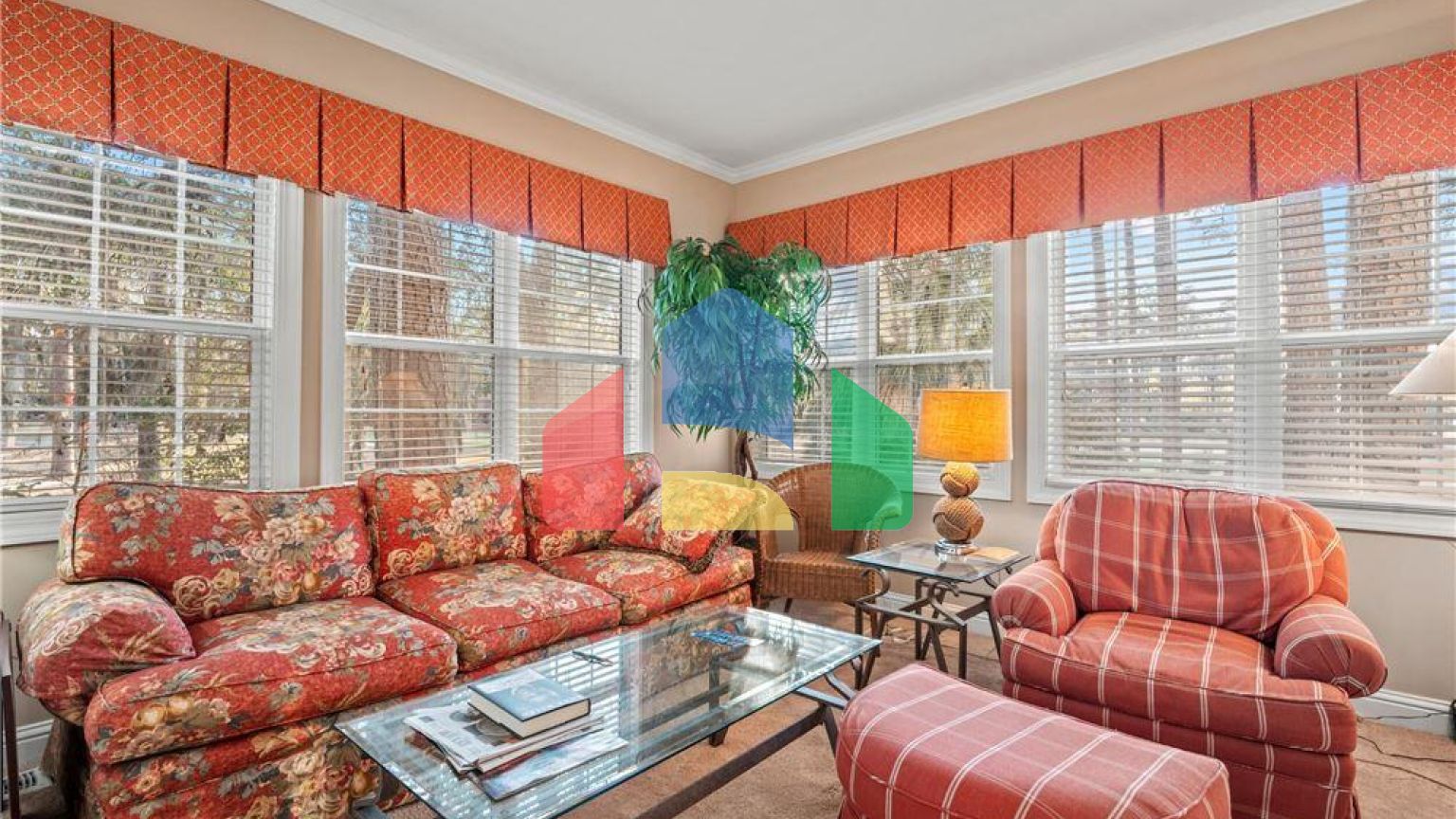 Residential - Condo/Apartment - Hilton Head Island, South Carolina, United States - United States