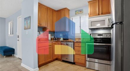 Residential - Condo/Apartment - Hilton Head Island, South Carolina, United States - United States