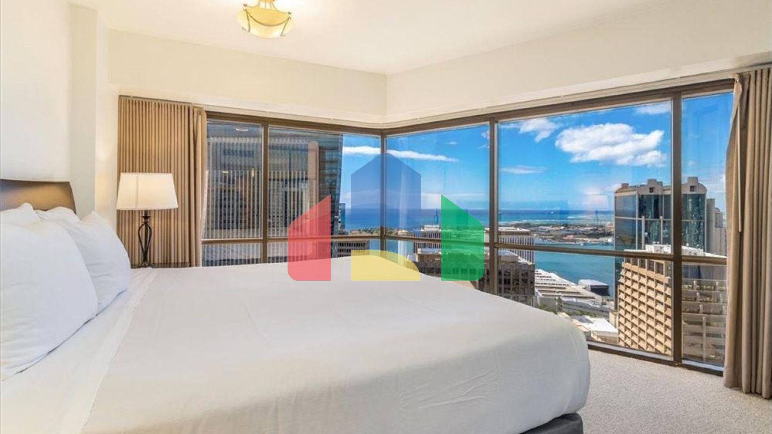 Residential - Condo/Apartment - Honolulu, Hawaii, United States - United States