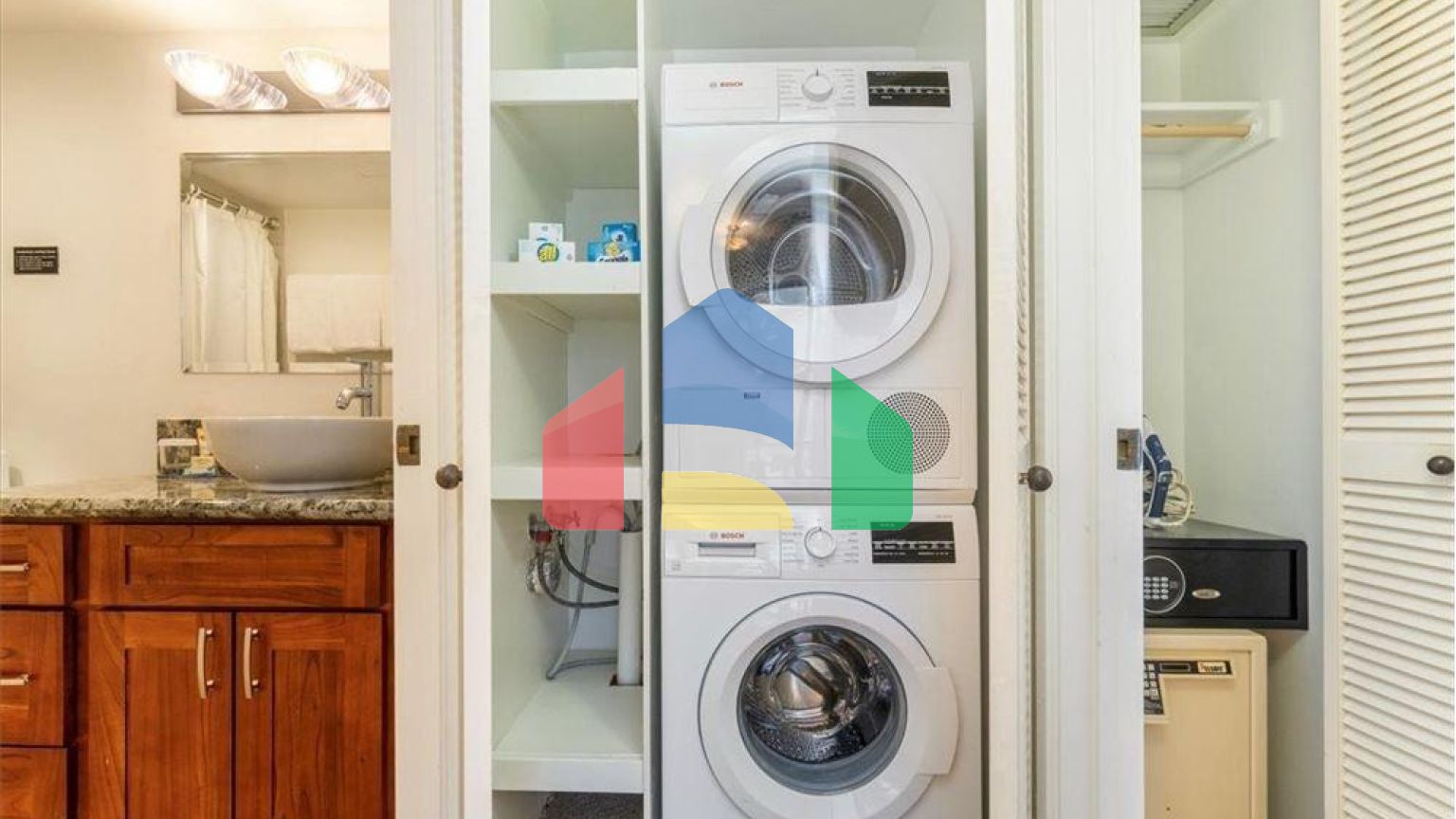 Residential - Condo/Apartment - Honolulu, Hawaii, United States - United States