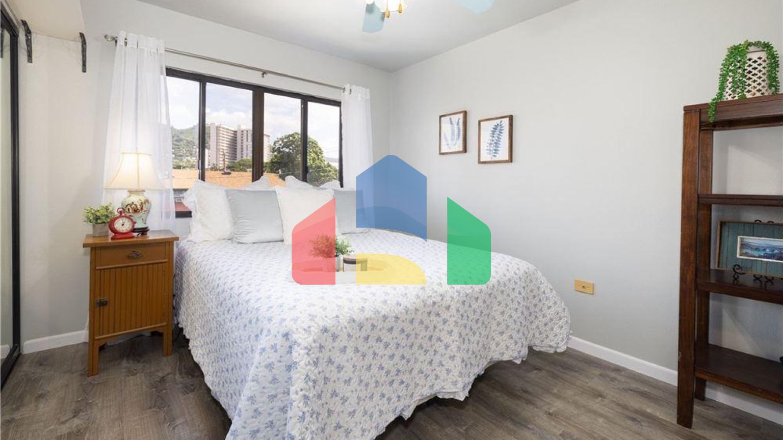 Residential - Condo/Apartment - Honolulu, Hawaii, United States - United States