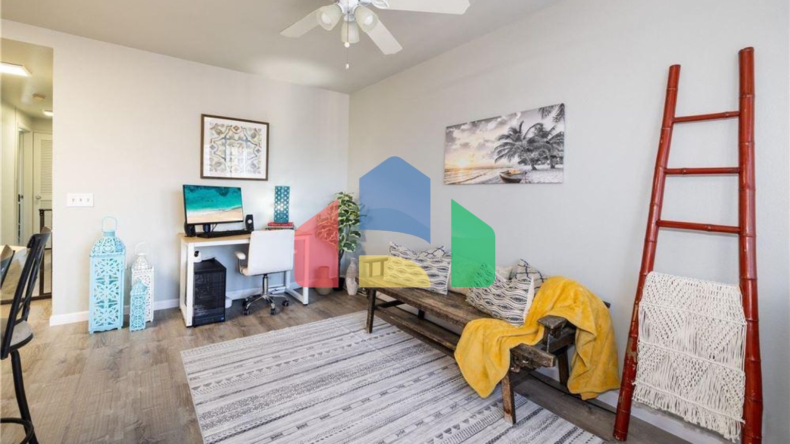 Residential - Condo/Apartment - Honolulu, Hawaii, United States - United States