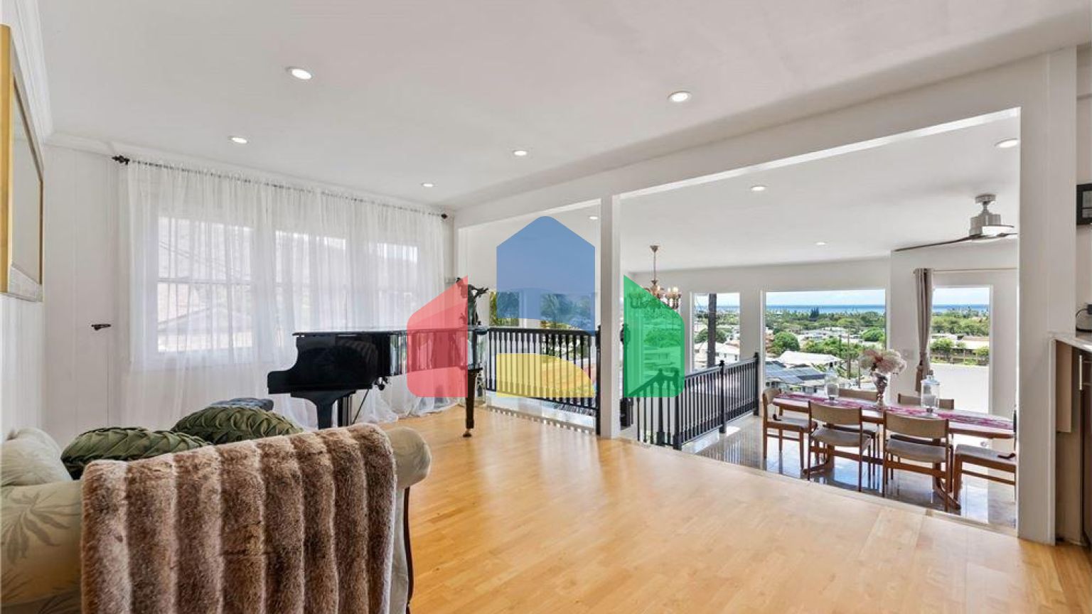 Residential - Single Family Home - Honolulu, Hawaii, United States - United States