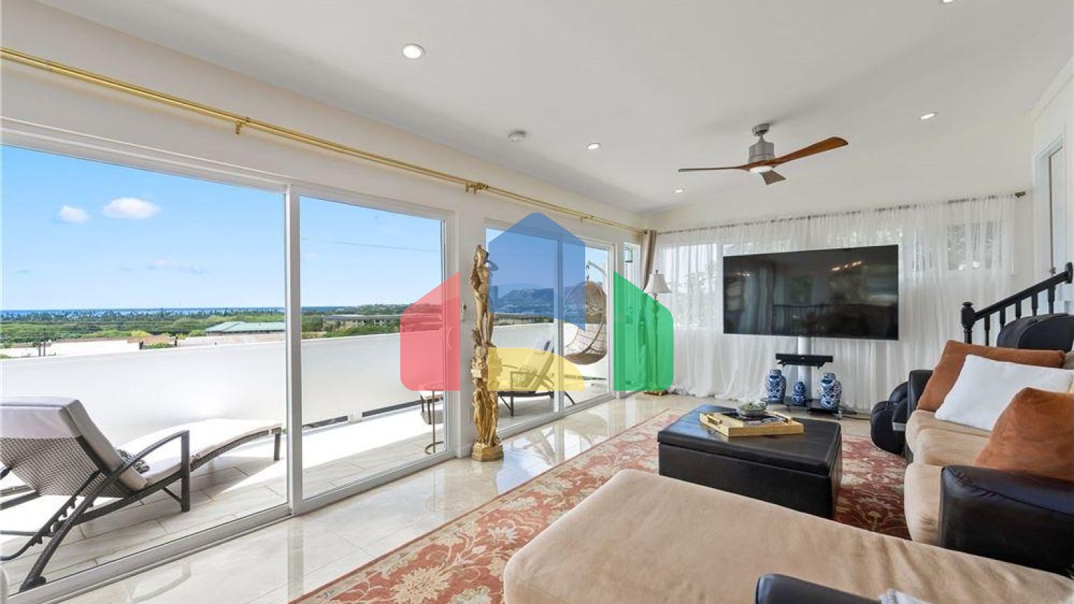 Residential - Single Family Home - Honolulu, Hawaii, United States - United States