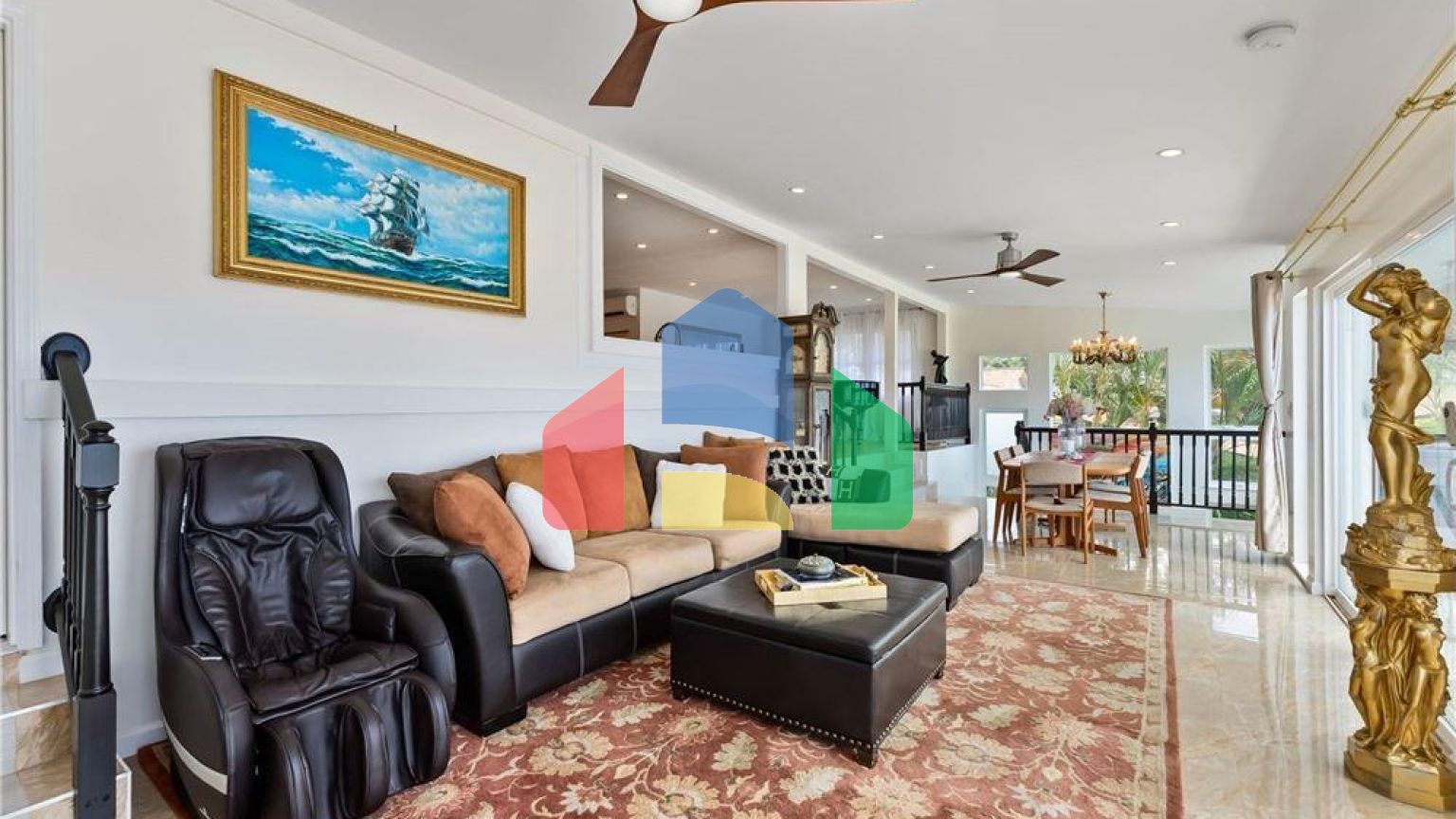 Residential - Single Family Home - Honolulu, Hawaii, United States - United States