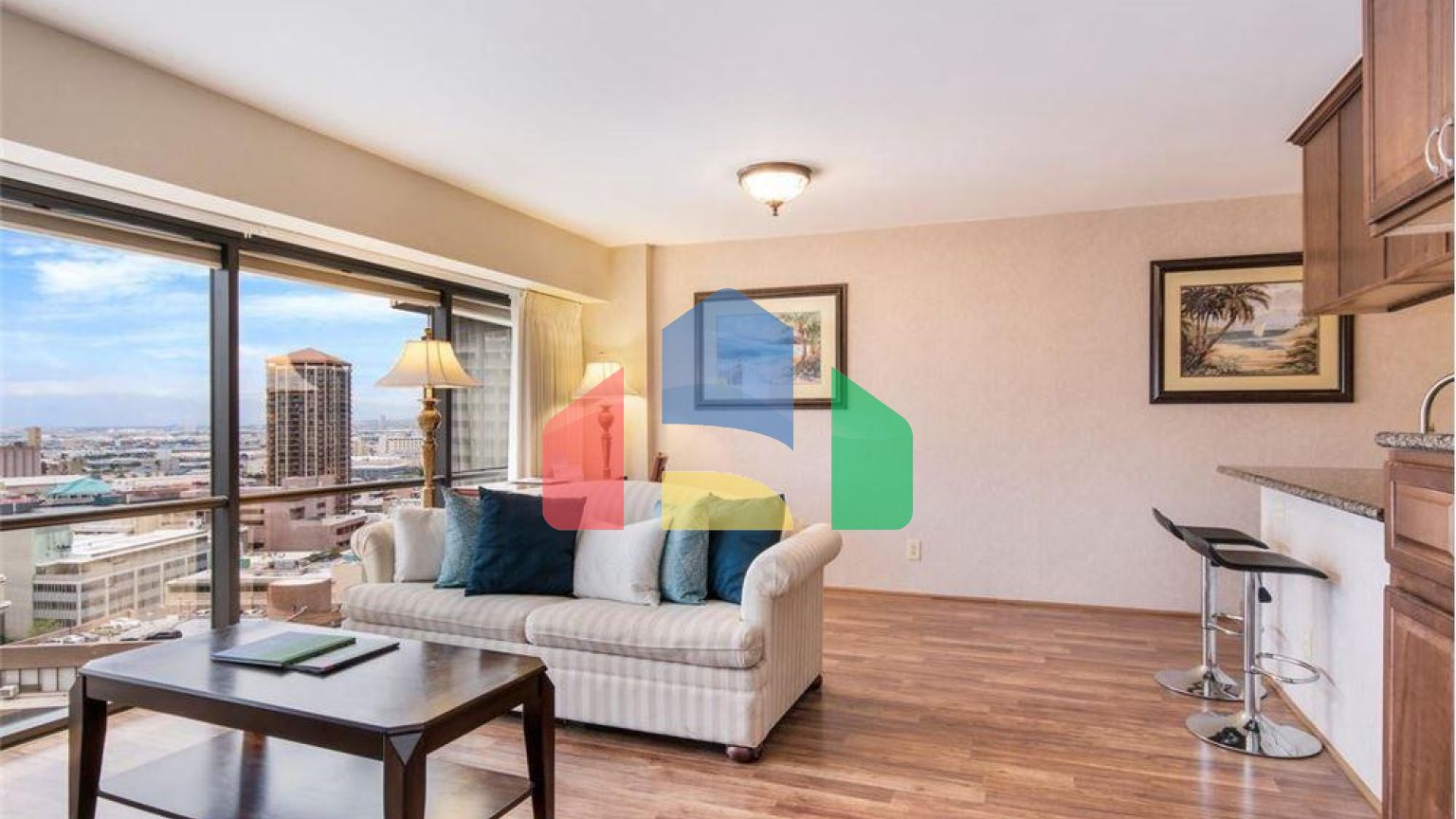 Residential - Condo/Apartment - Honolulu, Hawaii, United States - United States