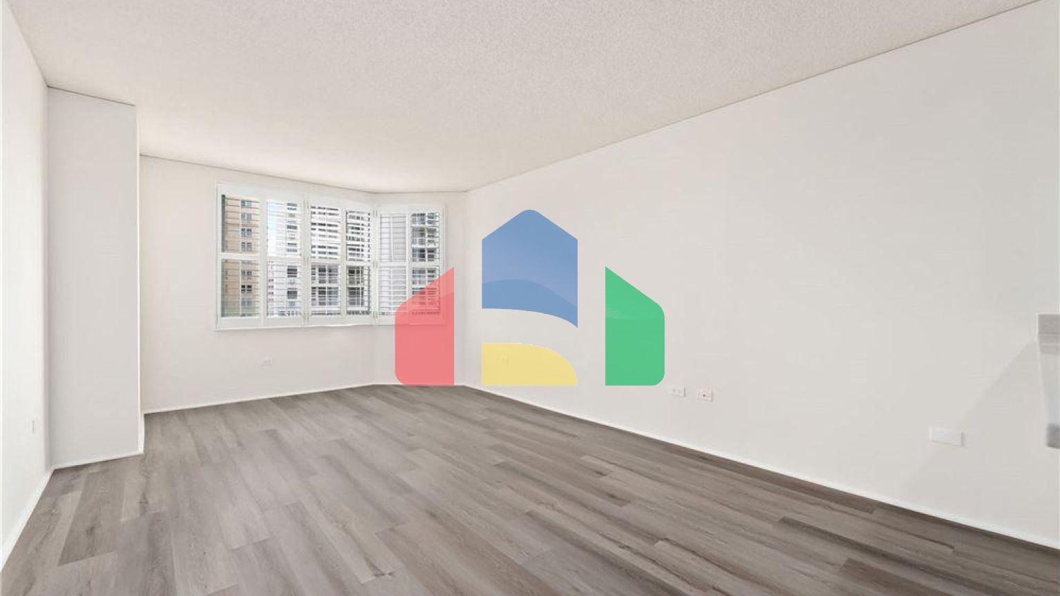 Residential - Condo/Apartment - Honolulu, Hawaii, United States - United States