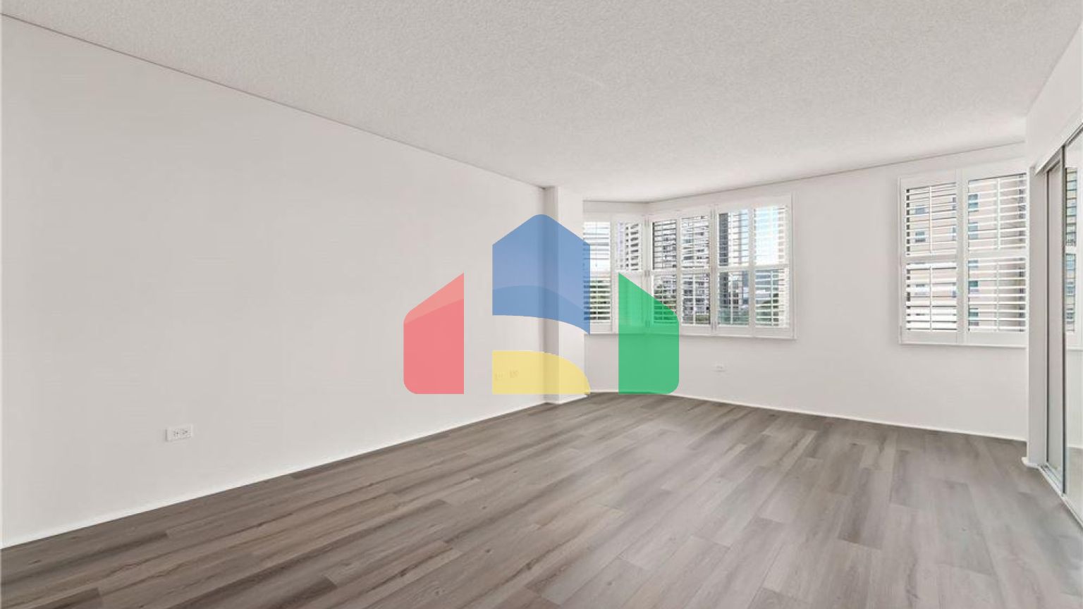 Residential - Condo/Apartment - Honolulu, Hawaii, United States - United States