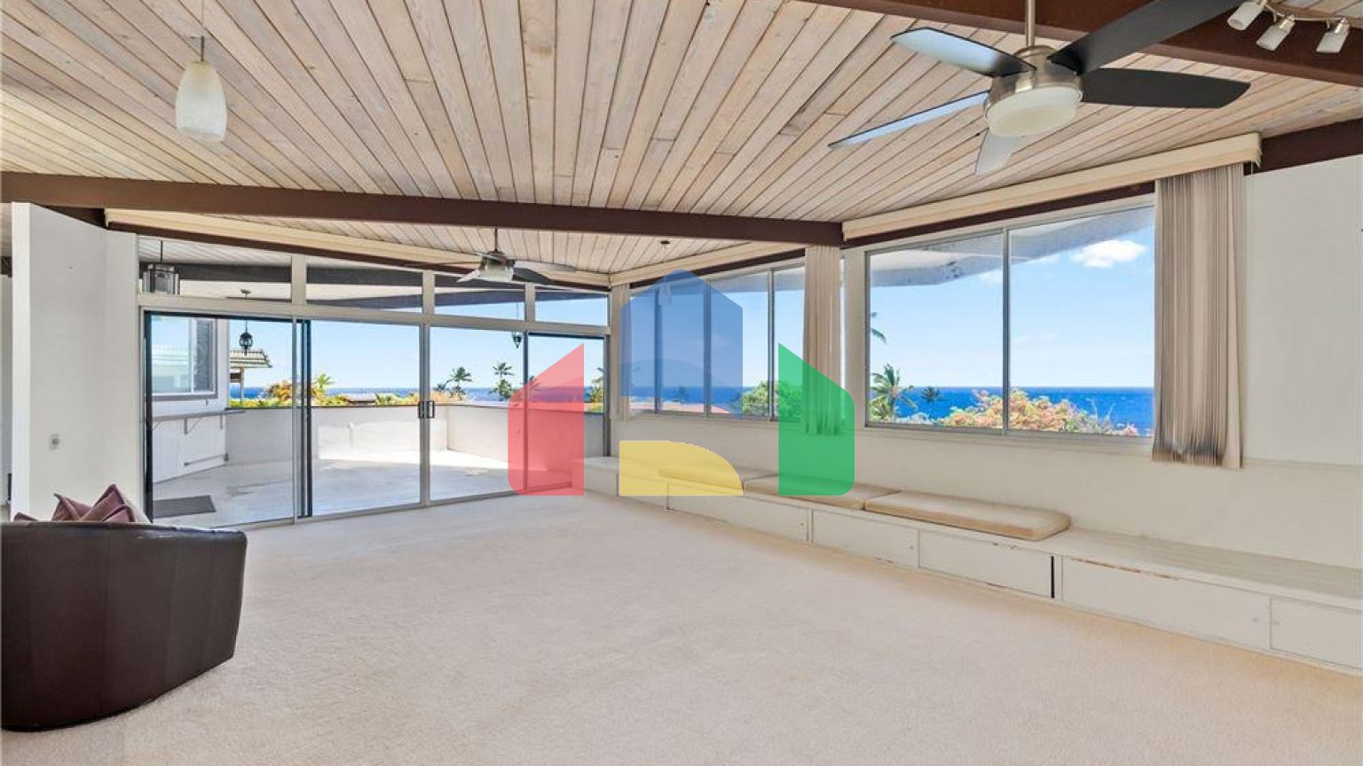 Residential - Single Family Home - Honolulu, Hawaii, United States - United States