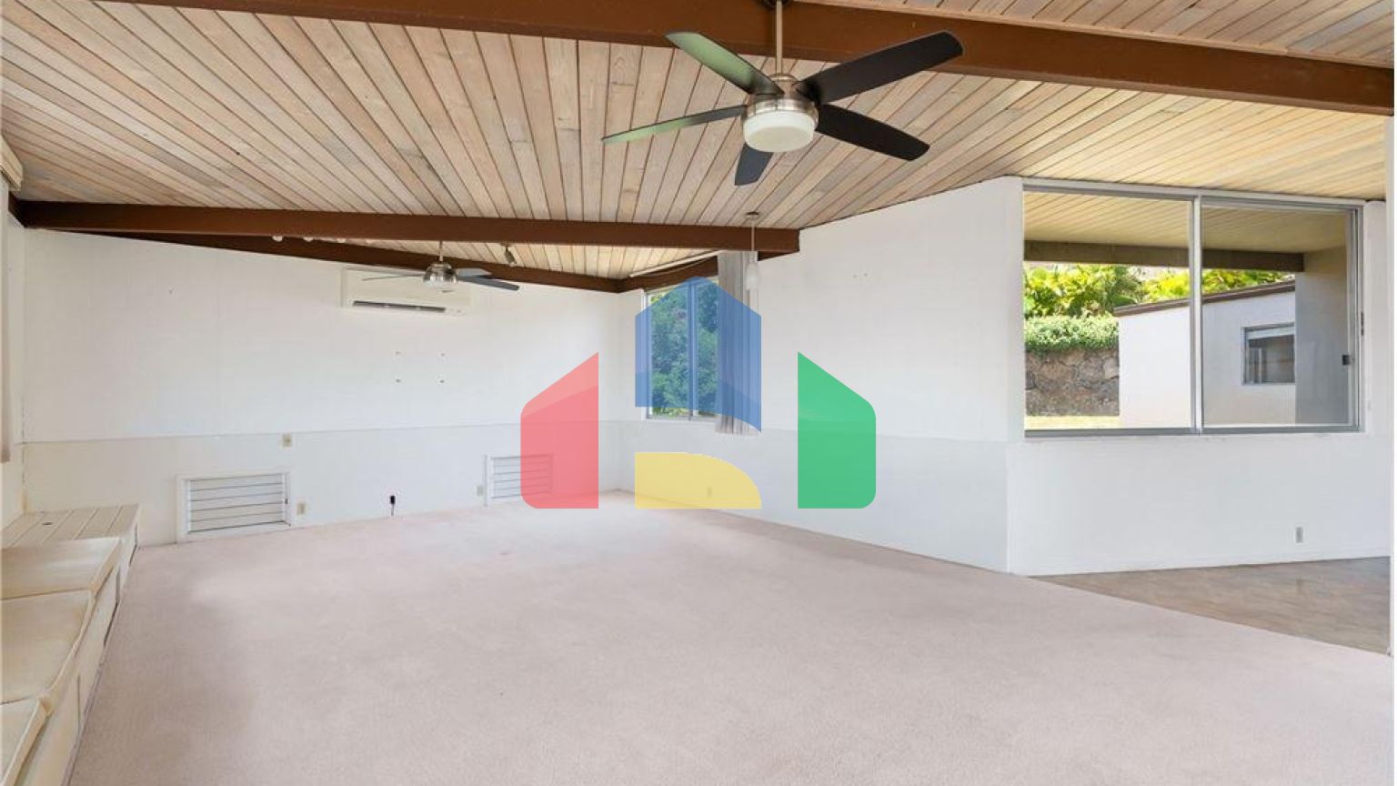 Residential - Single Family Home - Honolulu, Hawaii, United States - United States