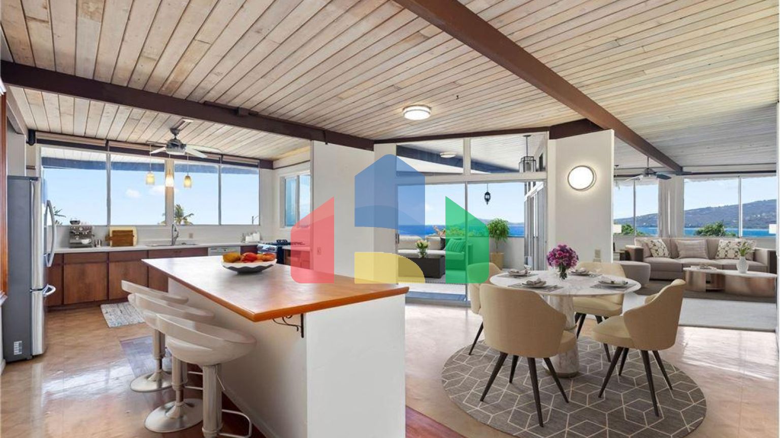 Residential - Single Family Home - Honolulu, Hawaii, United States - United States