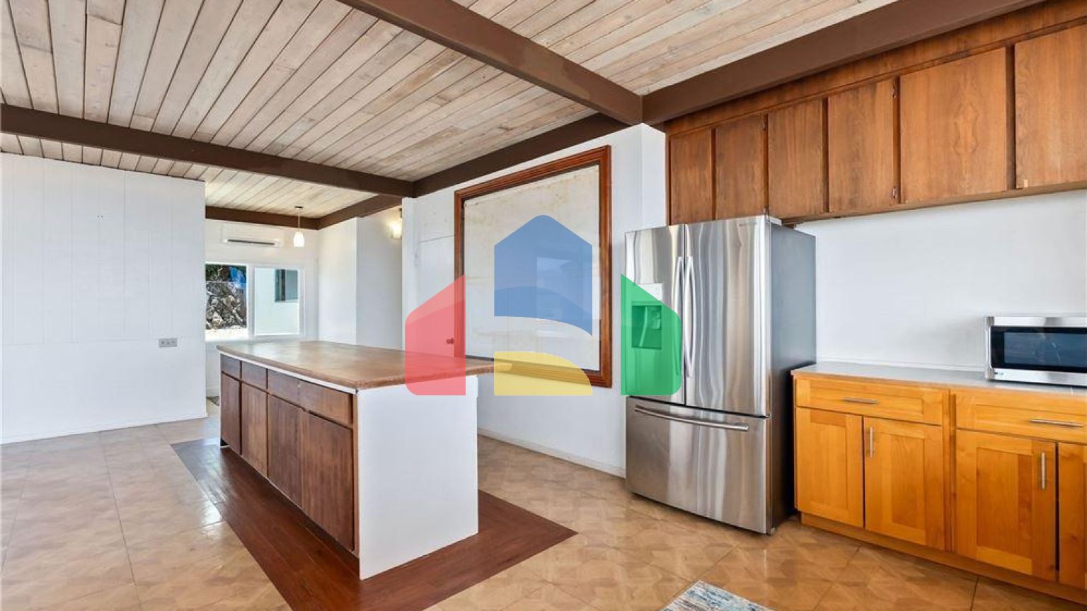 Residential - Single Family Home - Honolulu, Hawaii, United States - United States