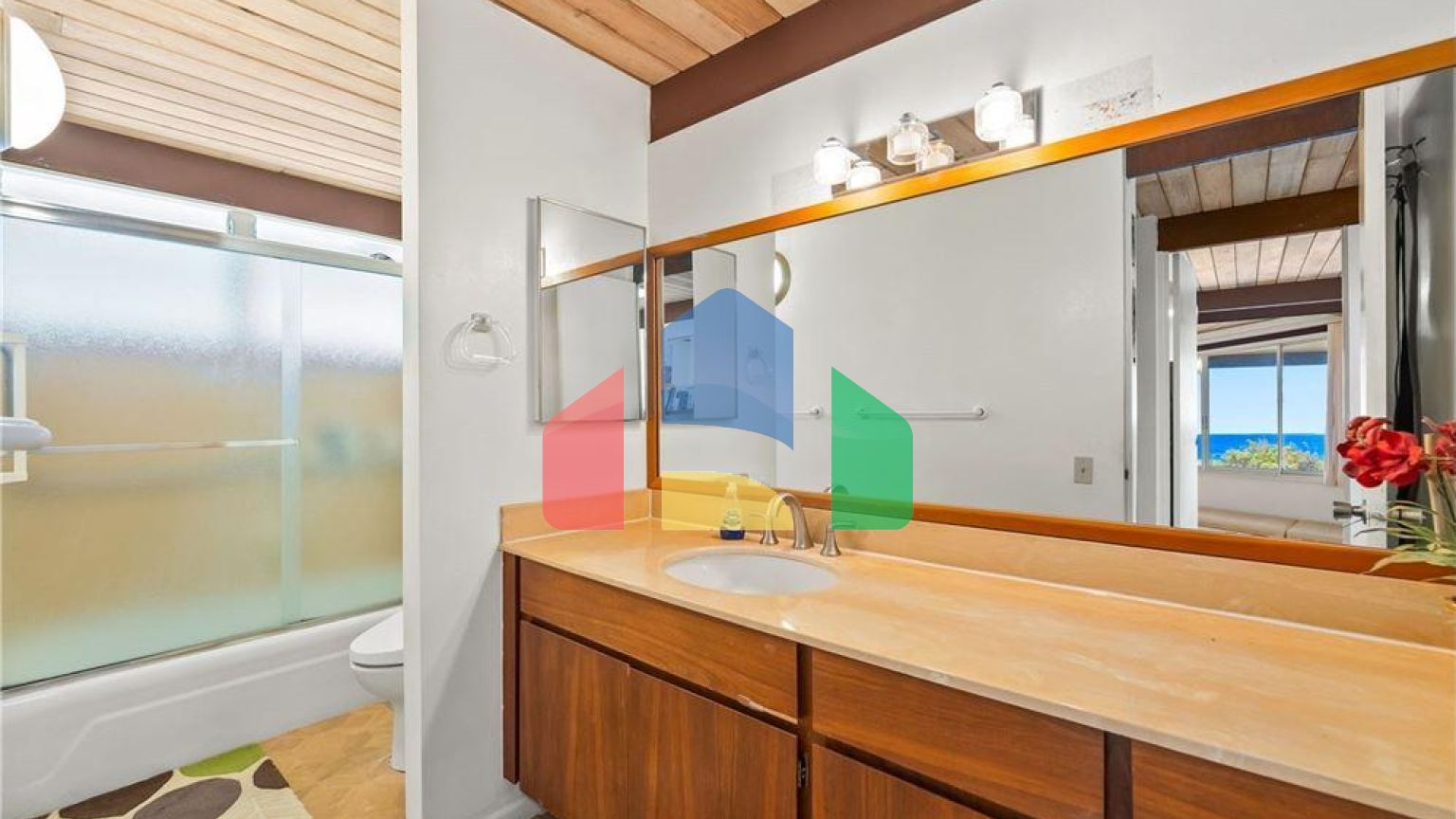 Residential - Single Family Home - Honolulu, Hawaii, United States - United States