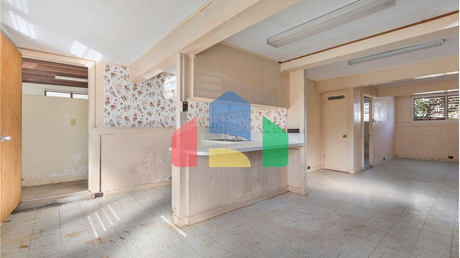 Residential - Single Family Home - Honolulu, Hawaii, United States - United States