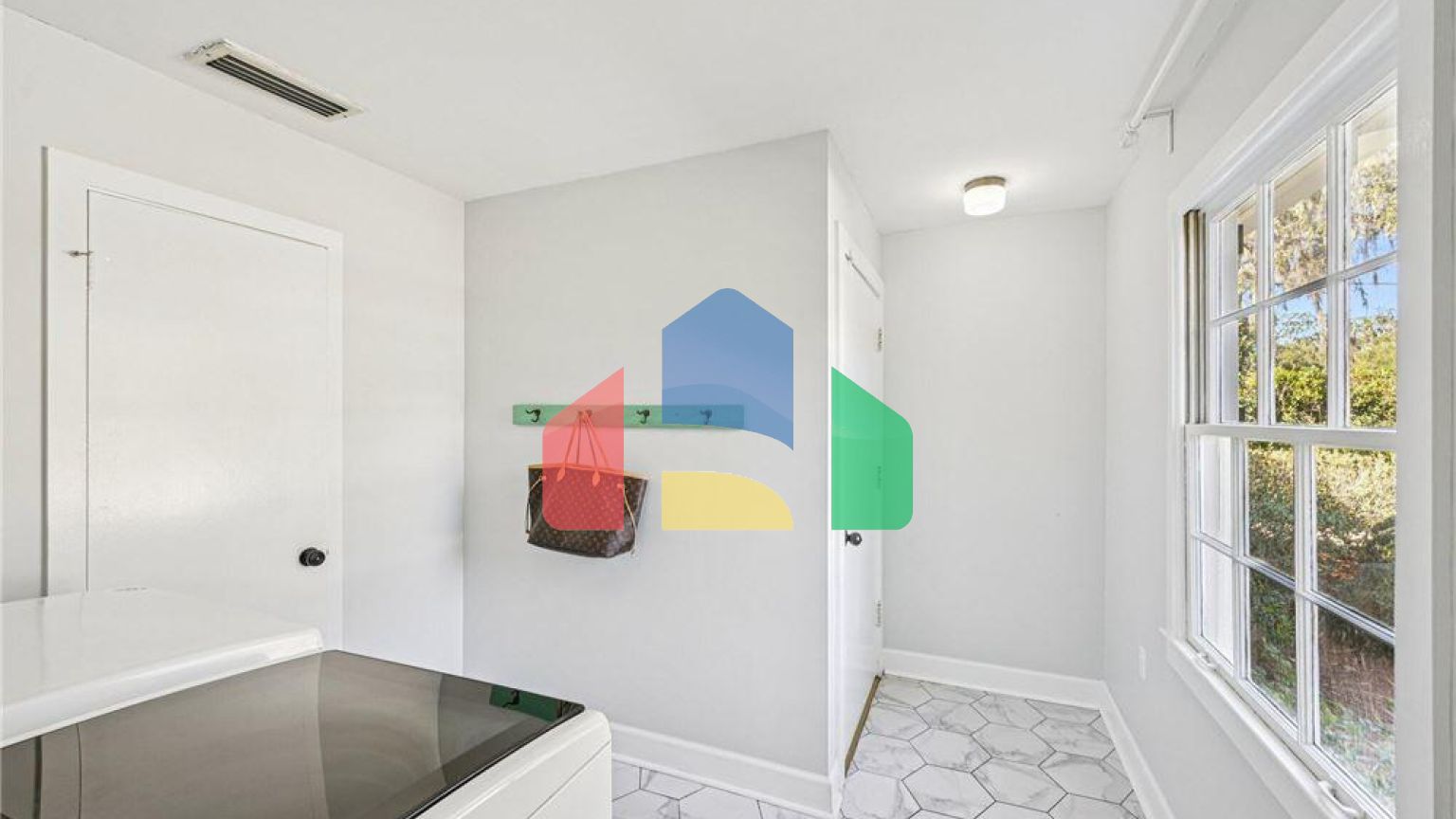 Residential - Single Family Home - Jacksonville, Florida, United States - United States