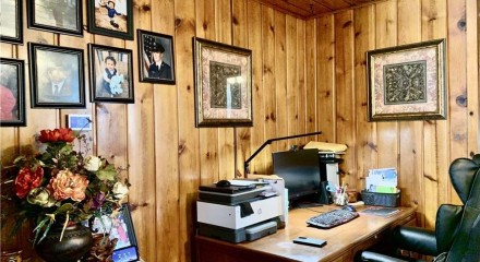 Residential - Single Family Home - Jacksonville, Illinois, United States - United States