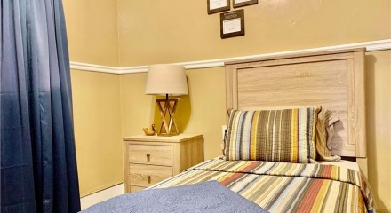 Residential - Single Family Home - Jacksonville, Illinois, United States - United States