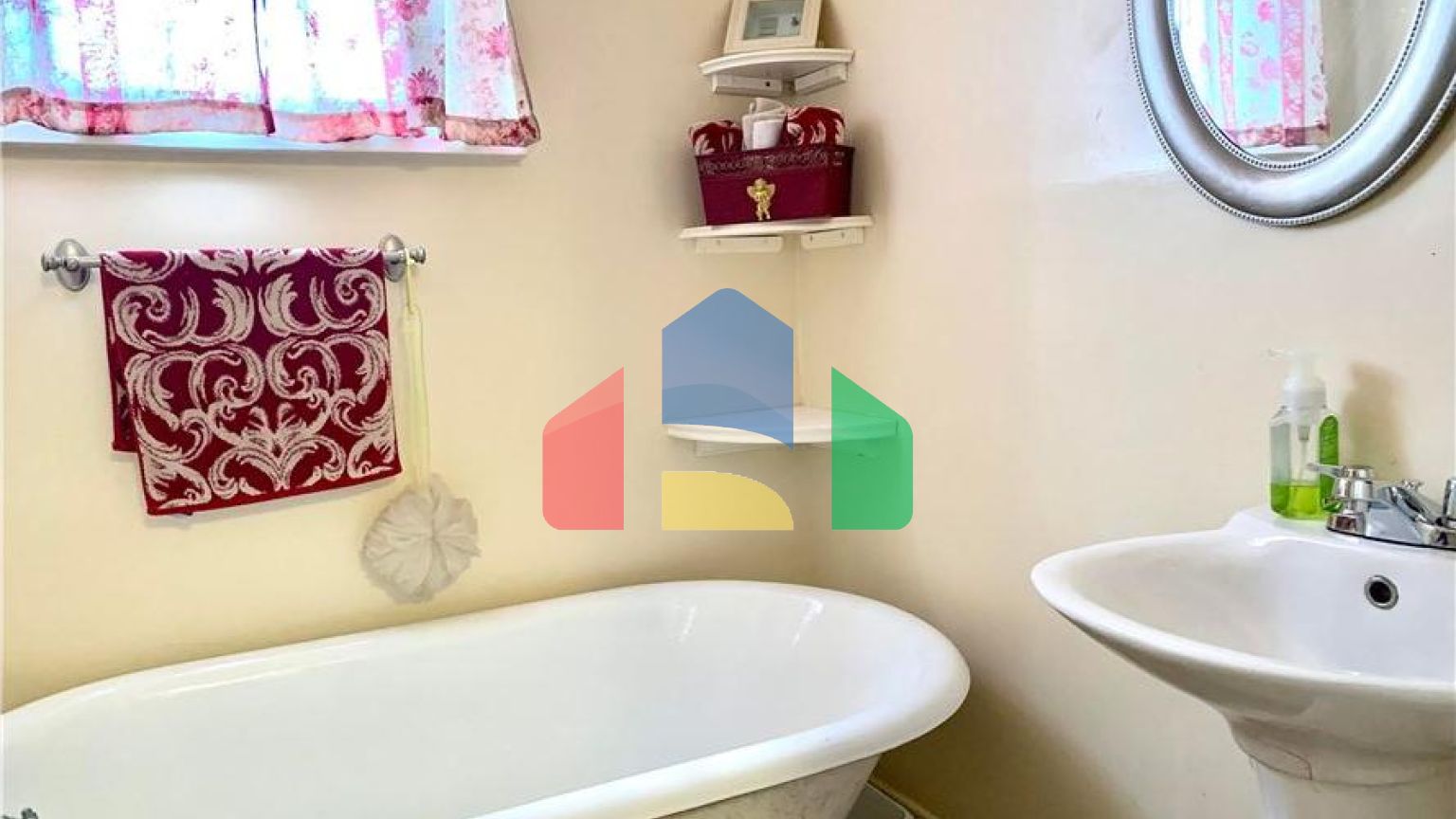 Residential - Single Family Home - Jacksonville, Illinois, United States - United States