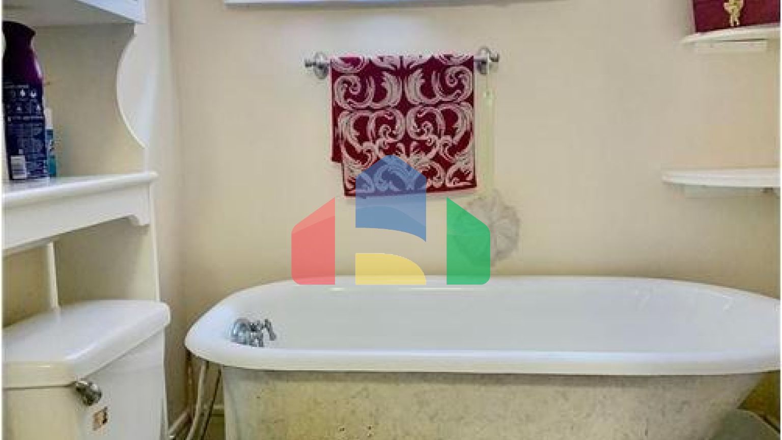 Residential - Single Family Home - Jacksonville, Illinois, United States - United States