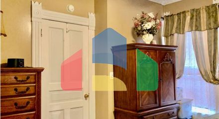 Residential - Single Family Home - Jacksonville, Illinois, United States - United States