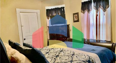 Residential - Single Family Home - Jacksonville, Illinois, United States - United States