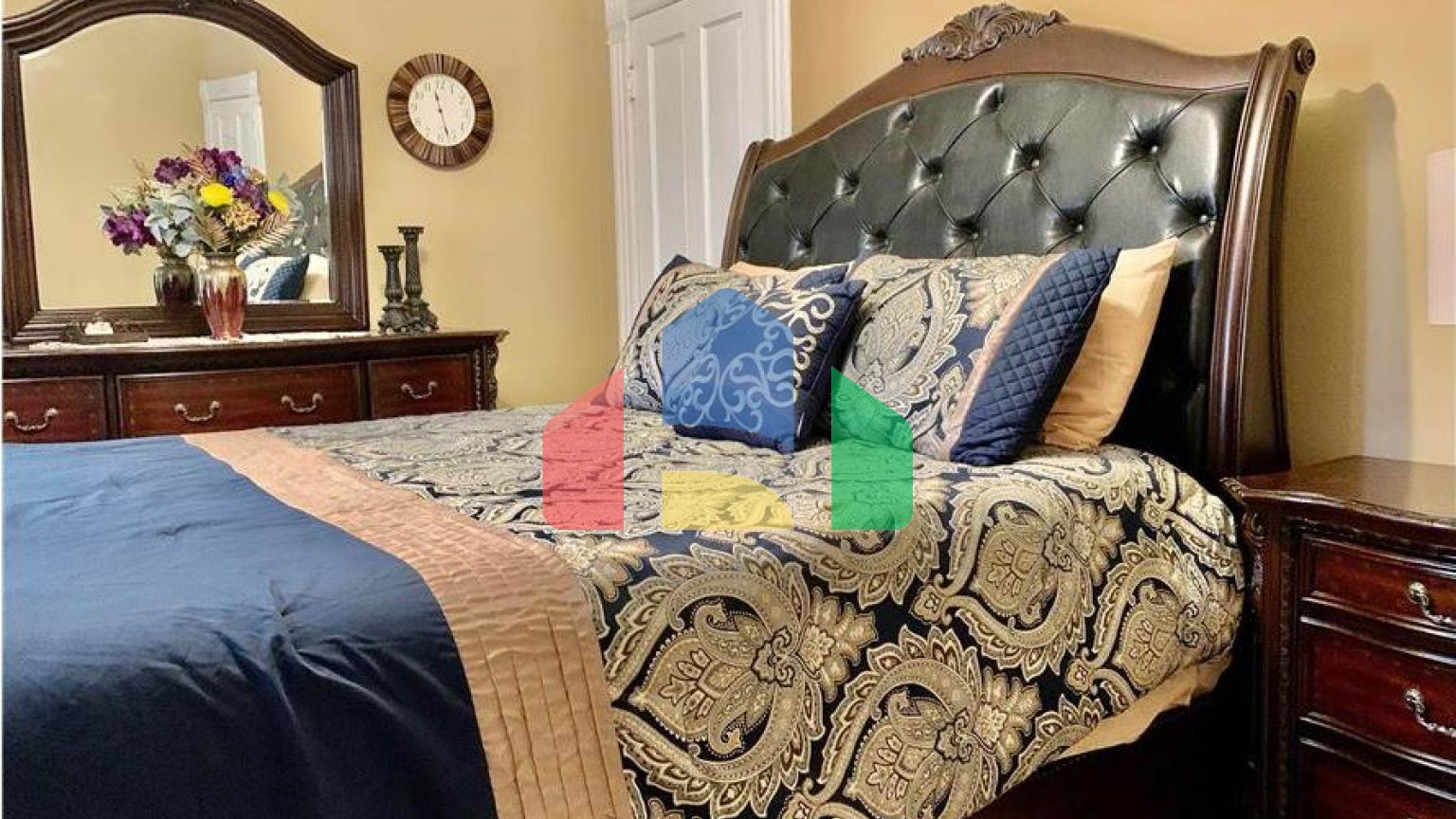 Residential - Single Family Home - Jacksonville, Illinois, United States - United States