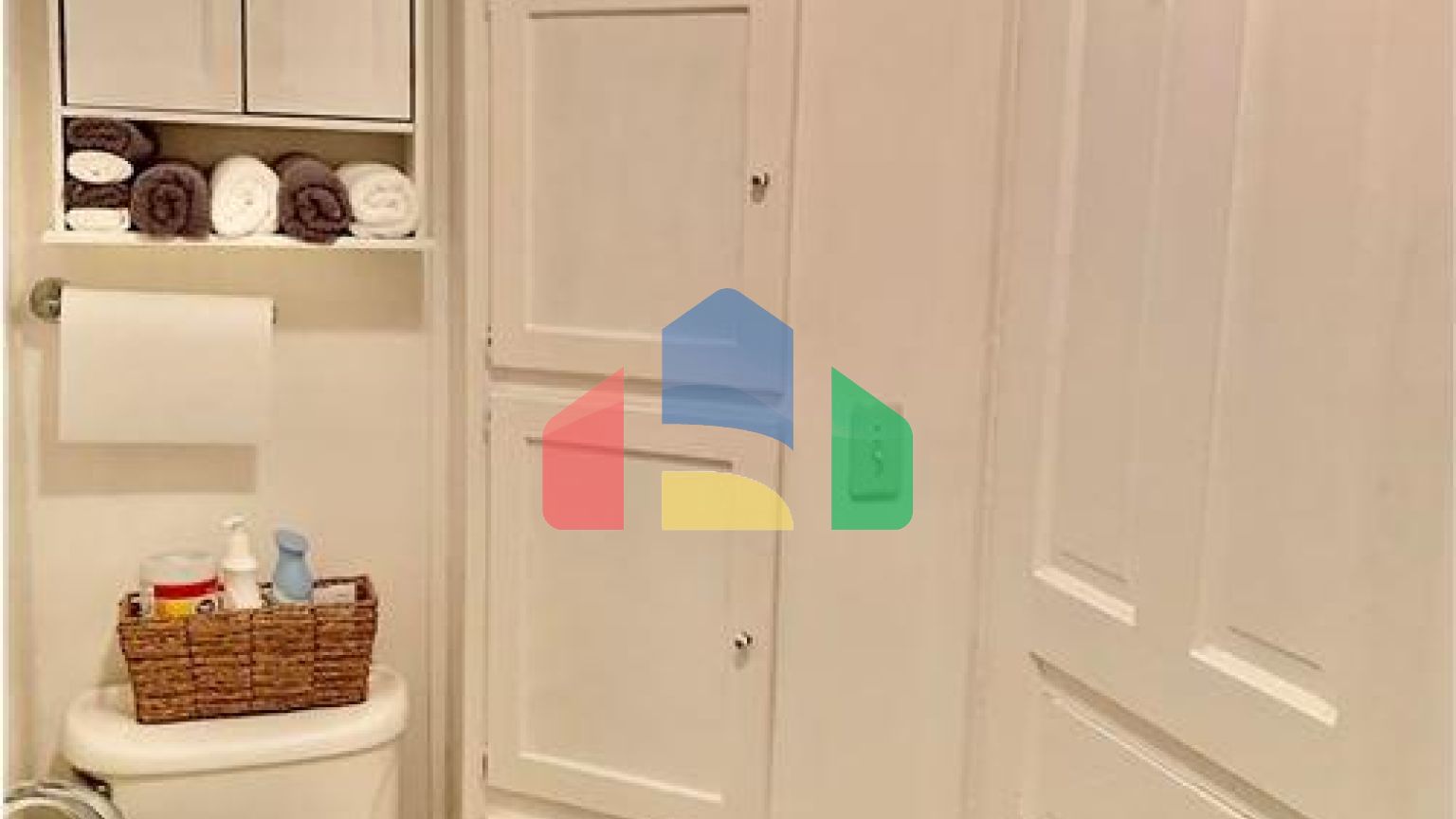 Residential - Single Family Home - Jacksonville, Illinois, United States - United States