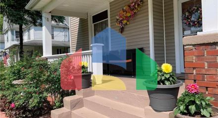 Residential - Single Family Home - Jacksonville, Illinois, United States - United States