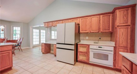 Residential - Single Family Home - Jacksonville, North Carolina, United States - United States