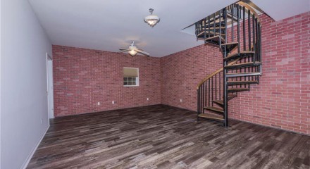 Residential - Single Family Home - Jacksonville, North Carolina, United States - United States