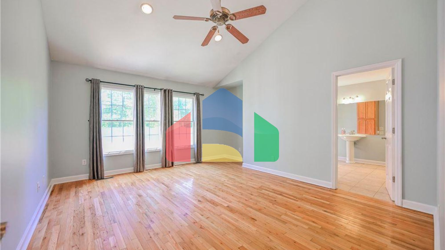 Residential - Single Family Home - Jacksonville, North Carolina, United States - United States